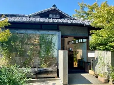 e69fe56d-87a7-4873-a928-fd061e5bd2b1