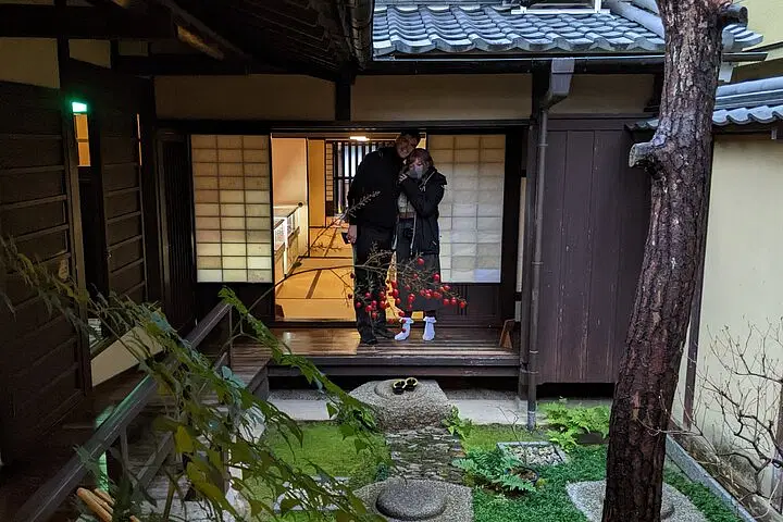 f709bb5e-0227-4785-98db-6e9a637528ad