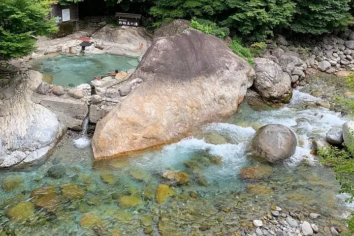 hotspring1
