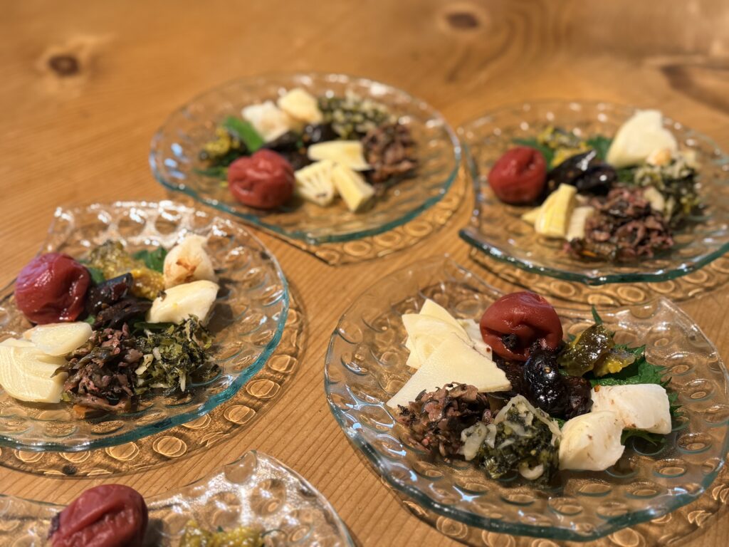 Seasonal home-cooked Japanese lunch served on a plate