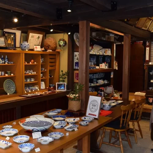 0842aede-8be6-4c05-a7aa-90bd9c0b6cc5